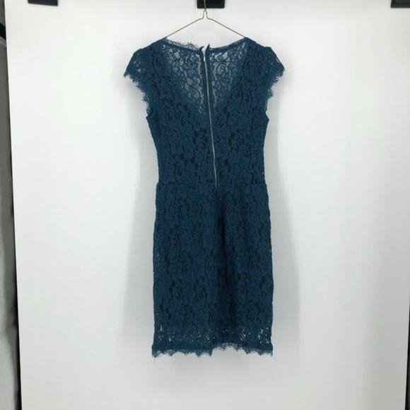 SOLD - Babaton Tobias teal lace dress size 8 - Picture 11 of 16
